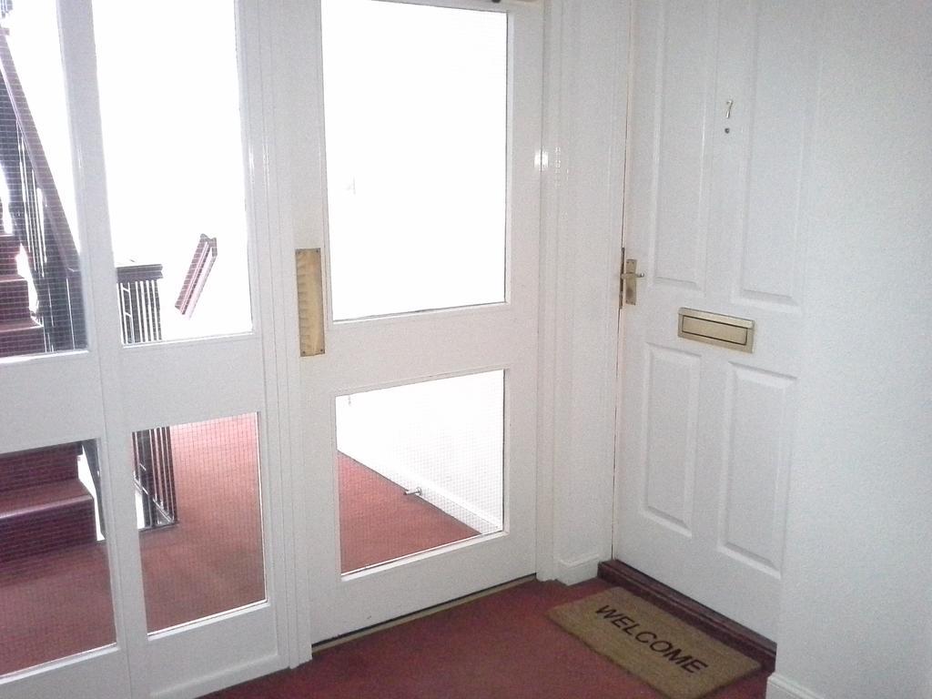 Modern Leith Apartment. エディンバラ エクステリア 写真