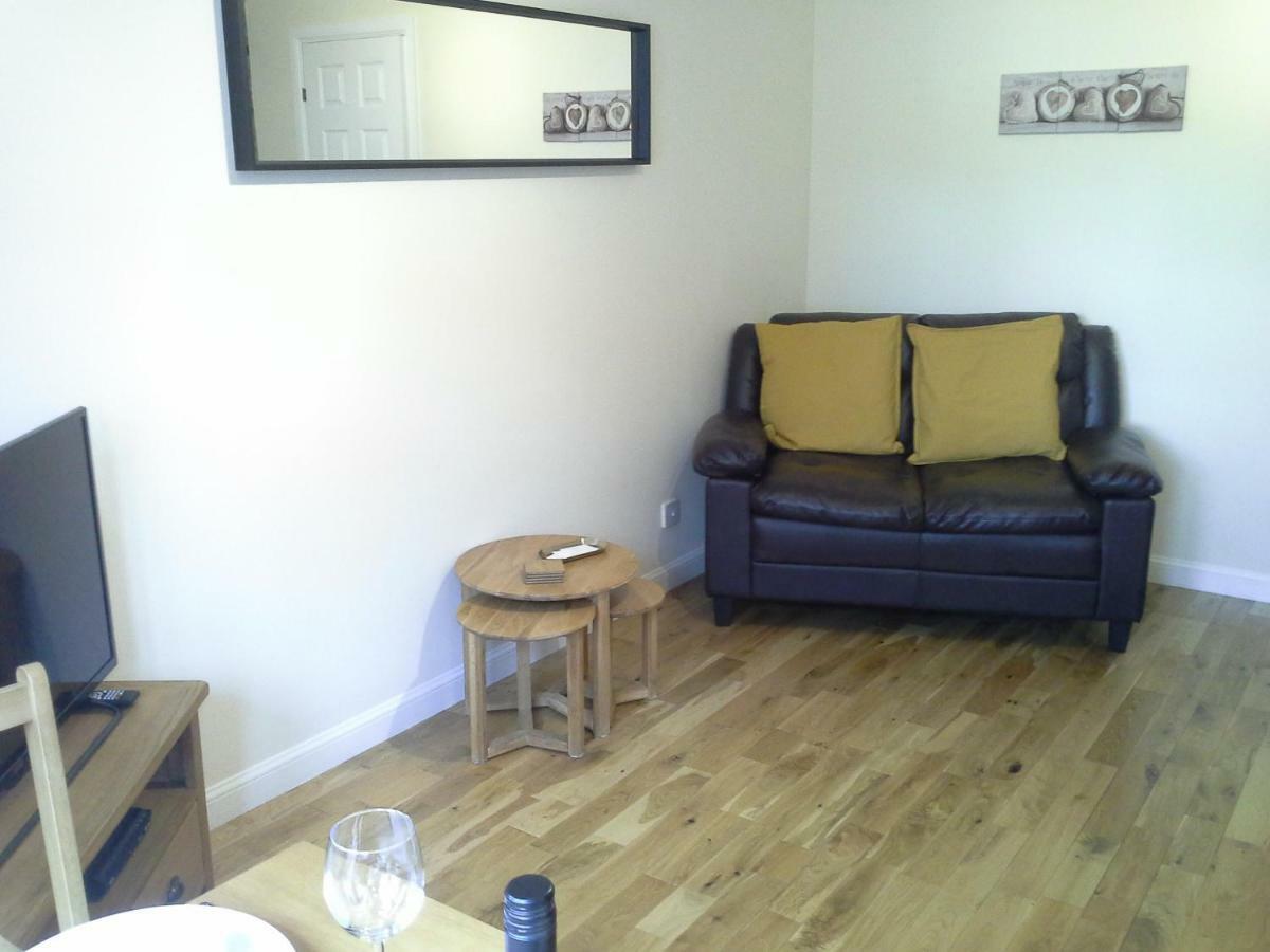 Modern Leith Apartment. エディンバラ エクステリア 写真